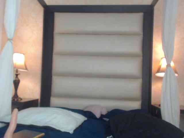 KattyMayers webcam