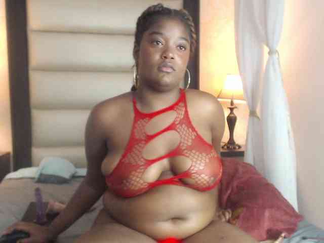 Model: KattyMayers