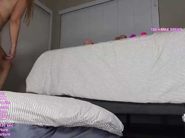 HayleeXX live cam on BongaCams