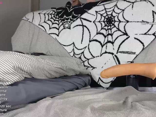 HayleeXX live cam preview