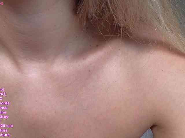 HayleeXX webcam