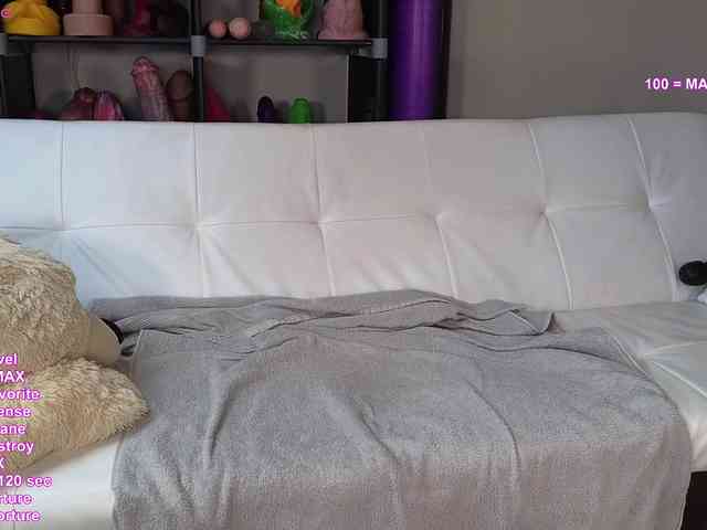 HayleeXX webcam