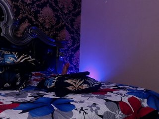 SaraThomas's Live Webcam