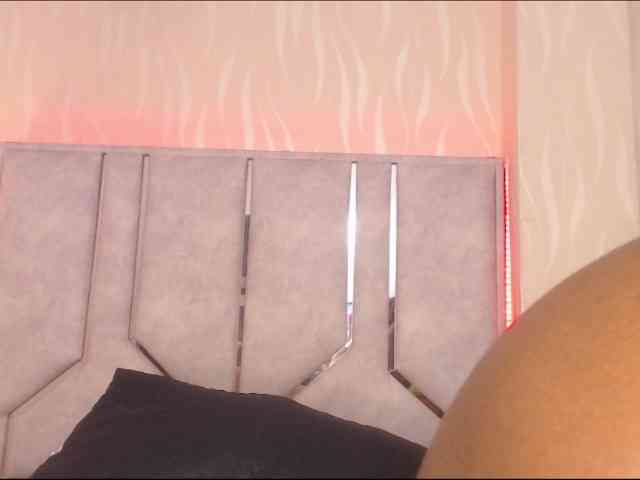 SaraThomas webcam