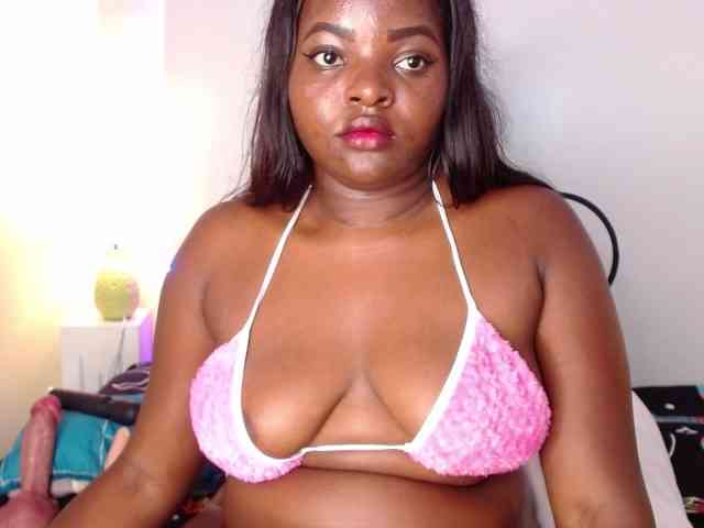 SaraThomas webcam
