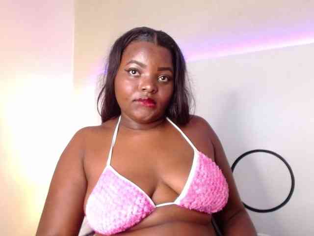 SaraThomas webcam