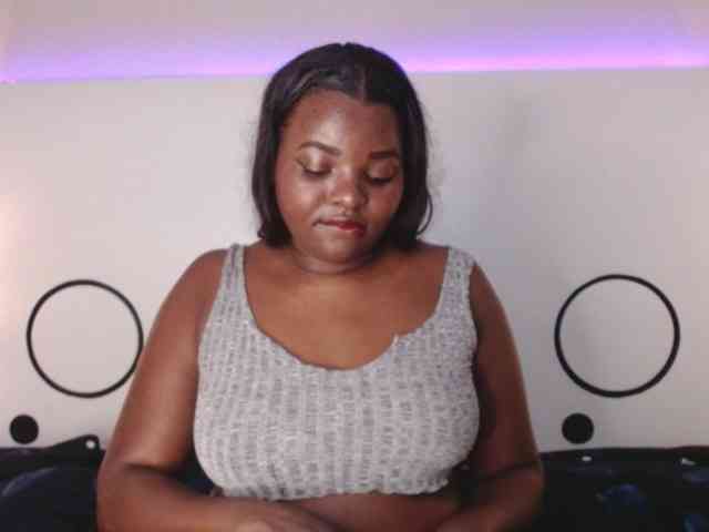 SaraThomas webcam