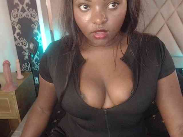 SaraThomas webcam