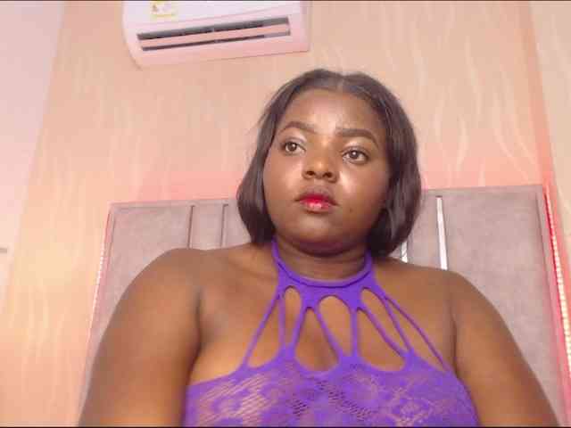 SaraThomas webcam