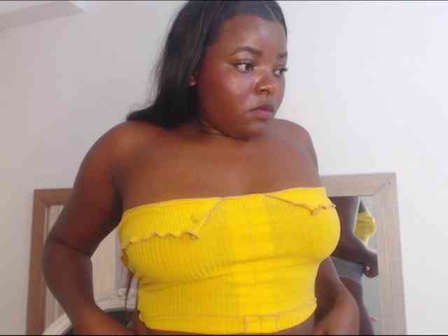 SaraThomas webcam