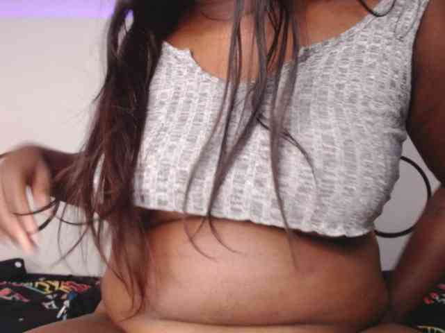 SaraThomas webcam