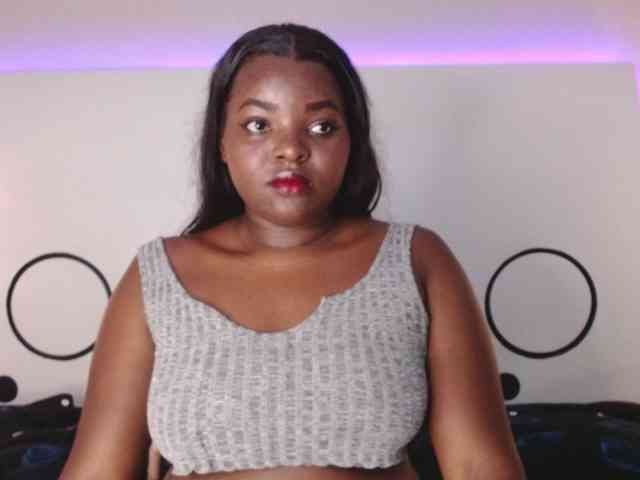 SaraThomas webcam