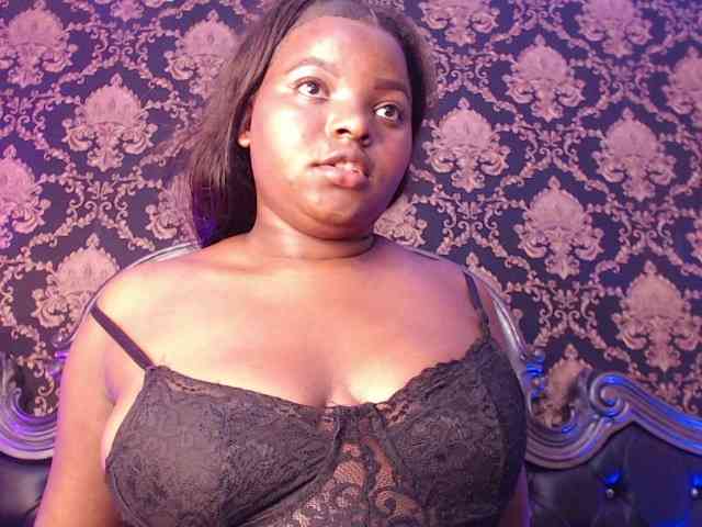SaraThomas webcam