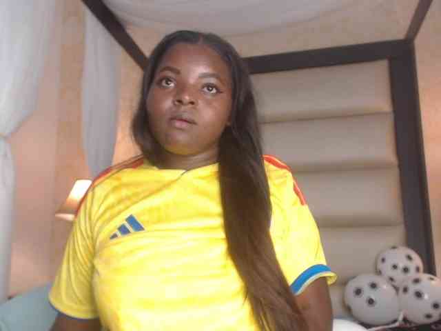 SaraThomas webcam