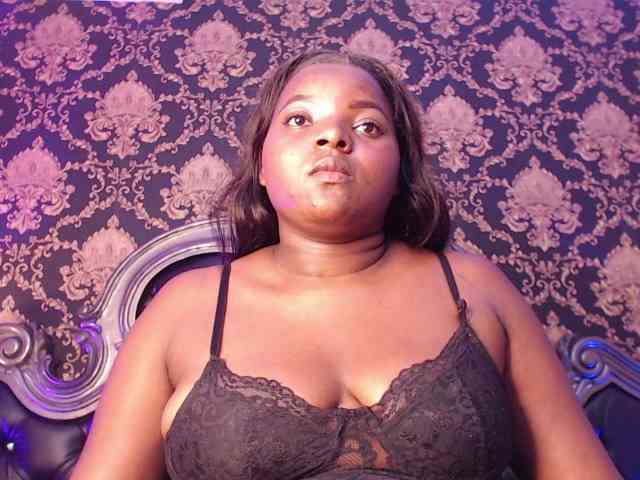 SaraThomas webcam