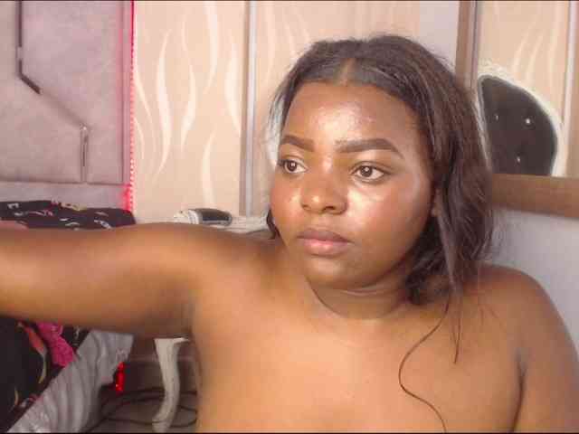 SaraThomas webcam