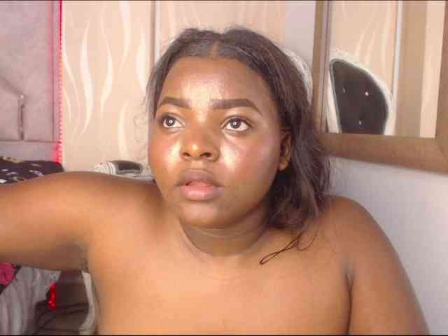 SaraThomas webcam