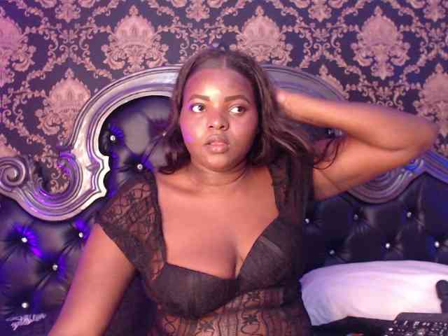 SaraThomas webcam