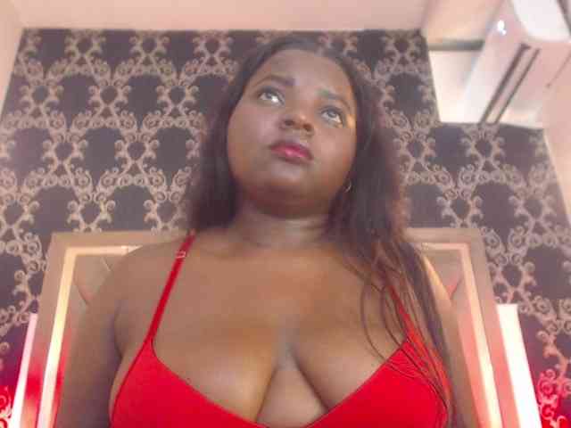 SaraThomas webcam