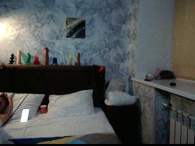 Bessandkaty55 live cam on BongaCams