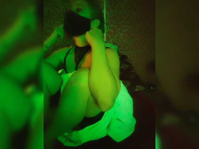 go to chat with Bessandkaty55