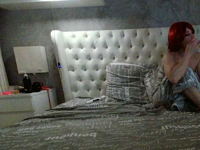 Bessandkaty55 live cam on BongaCams