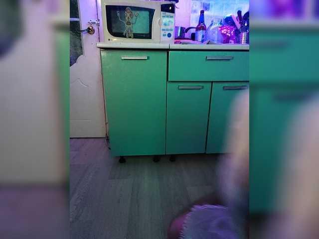 Bessandkaty55 live cam on BongaCams
