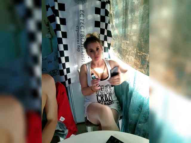 Bessandkaty55 webcam