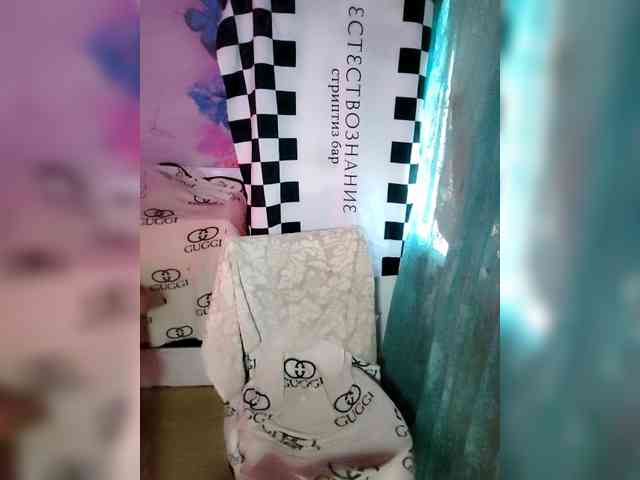 Bessandkaty55 webcam