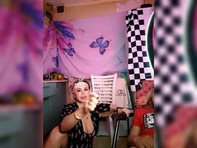 Bessandkaty55 webcam