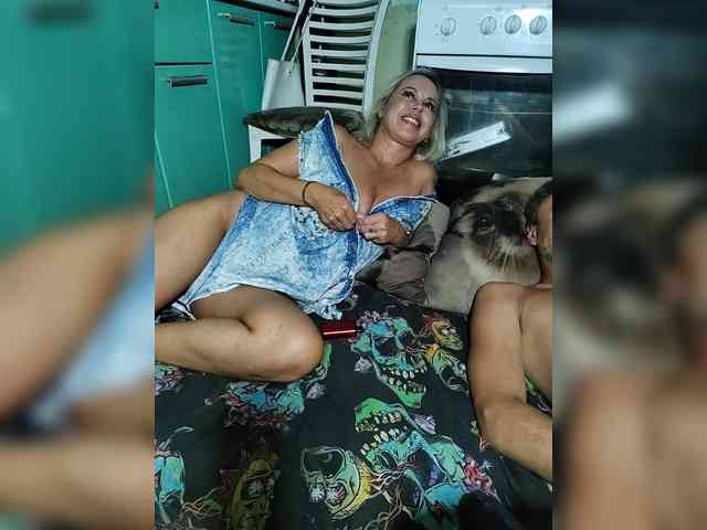 Bessandkaty55 webcam