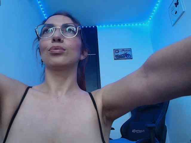 Angelblackhot webcam
