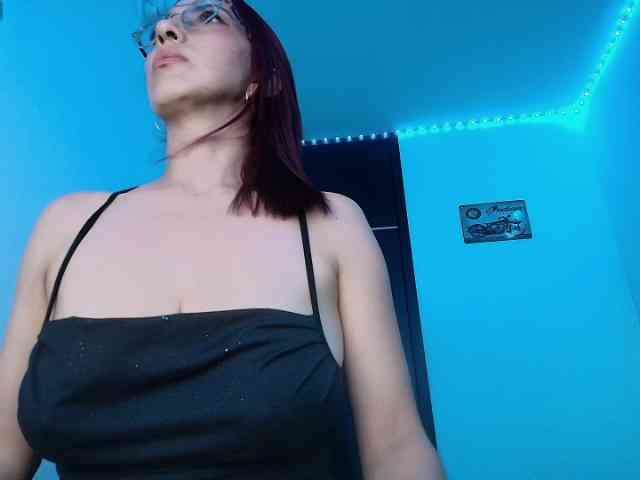 Angelblackhot webcam