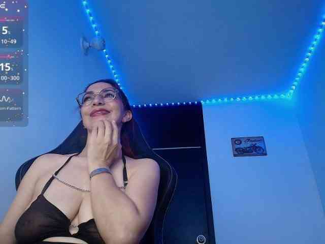 Angelblackhot webcam