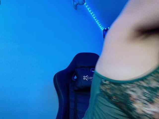 Angelblackhot webcam