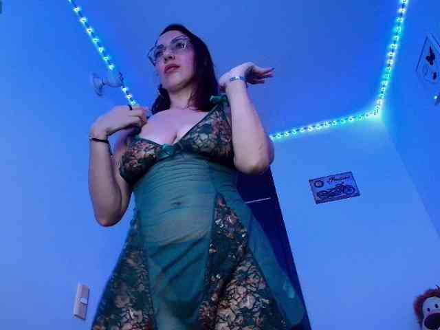 Angelblackhot webcam