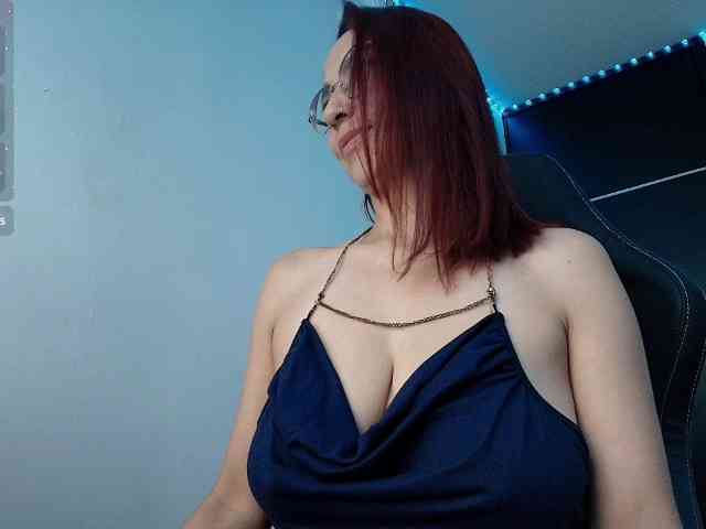 Angelblackhot webcam