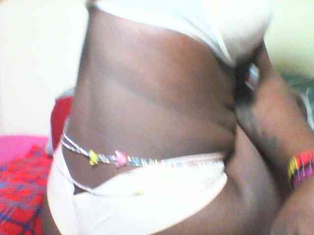 Naughty-Lynne webcam