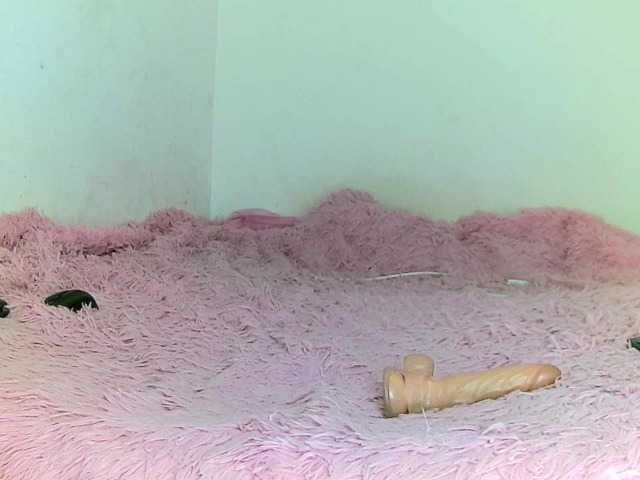 Jade-Esmeralda live cam