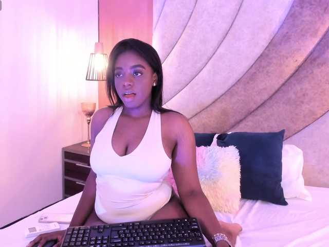 HANNA-ROUSE's BongaCams show and profile