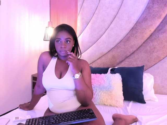 HANNA-ROUSE's BongaCams show and profile