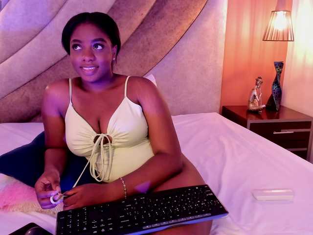 HANNA-ROUSE's BongaCams show and profile