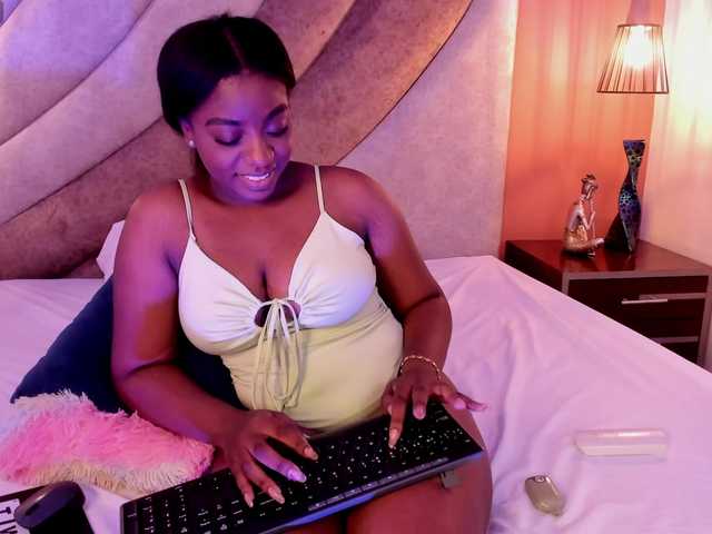 HANNA-ROUSE's BongaCams show and profile