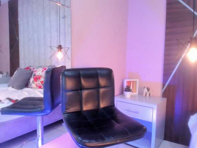 HANNA-ROUSE's BongaCams show and profile