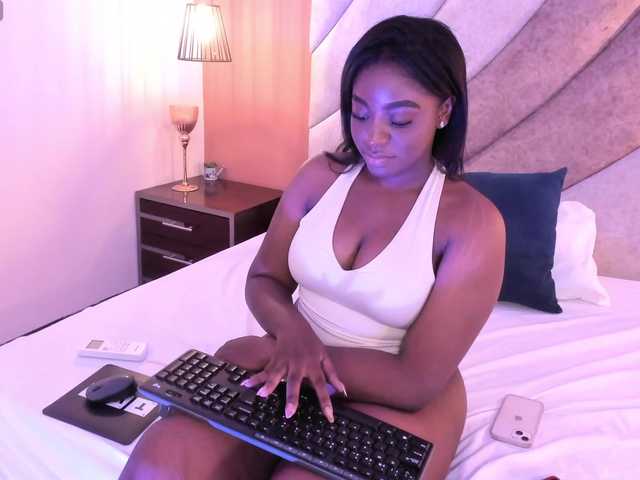 HANNA-ROUSE's BongaCams show and profile