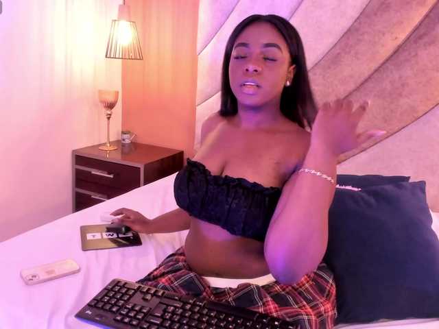 HANNA-ROUSE's BongaCams show and profile