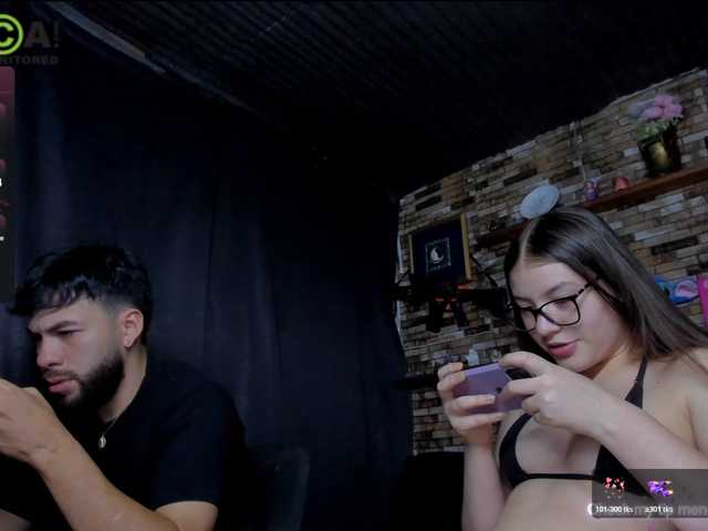 Miaxvinn live webcam show