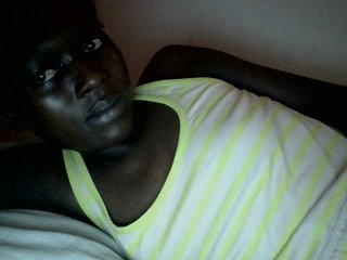 Prettygirl6's Live Webcam
