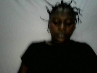 Prettygirl6's Live Webcam