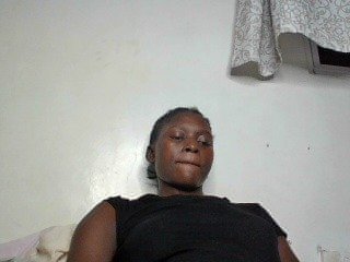 Prettygirl6's Live Webcam